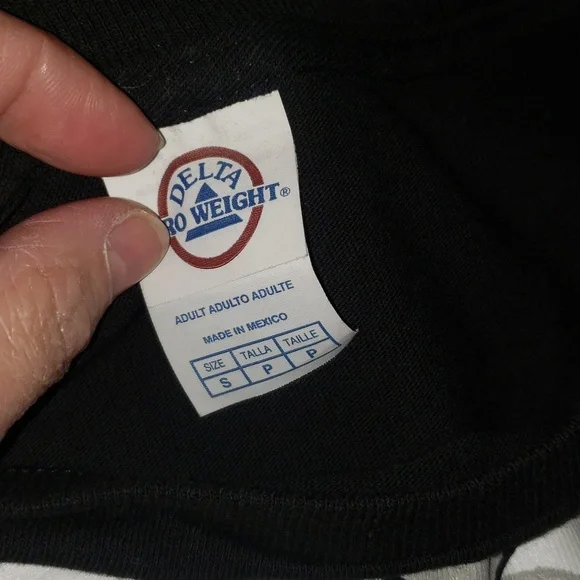 Mens Black Small Tuxedo Kiss T-Shirt Short Sleeved Tux Print Tee Shirt new - Picture 5 of 9